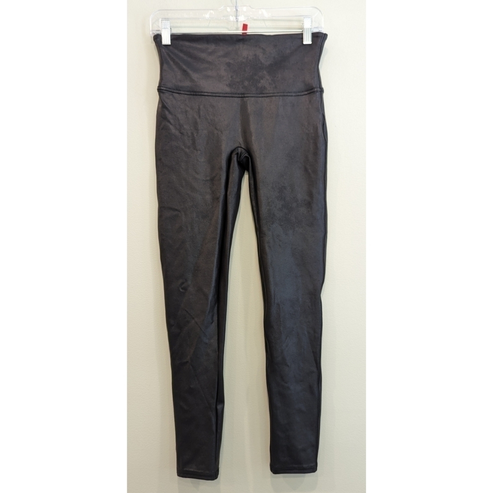 Spanx Faux Leather Leggings in Black Size Large